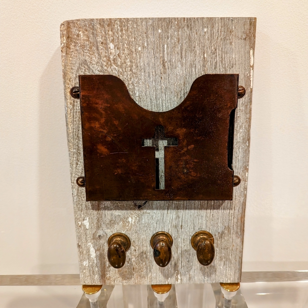 Key Hook Wall Mount